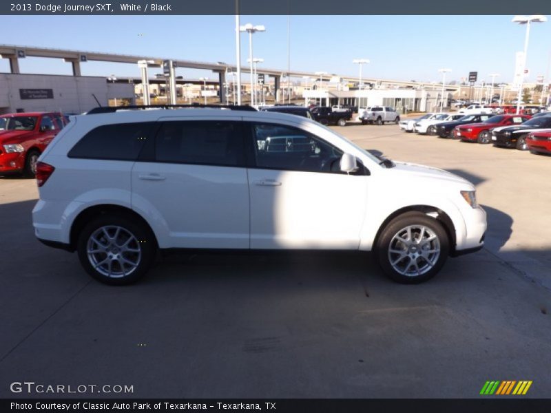White / Black 2013 Dodge Journey SXT
