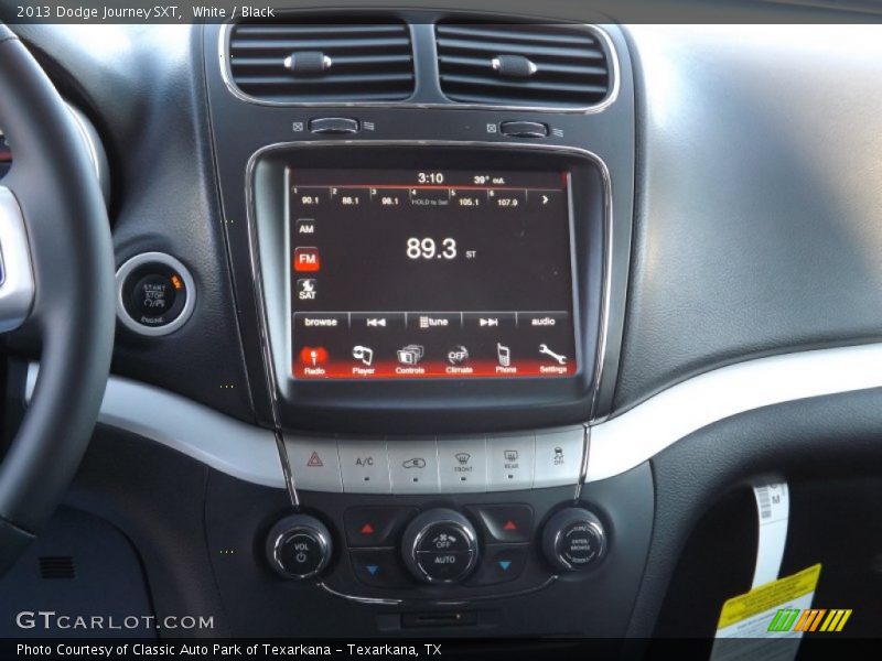 White / Black 2013 Dodge Journey SXT