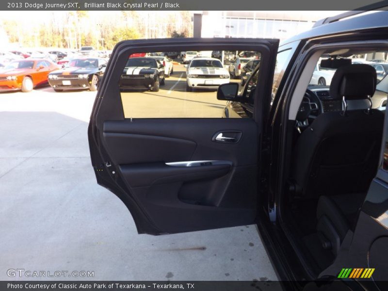 Brilliant Black Crystal Pearl / Black 2013 Dodge Journey SXT