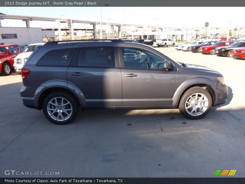 Storm Gray Pearl / Black 2013 Dodge Journey SXT