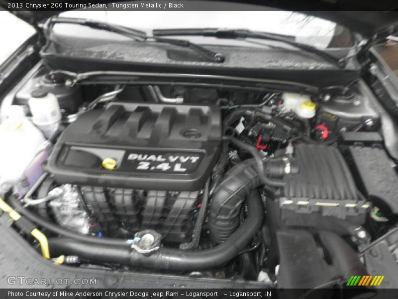 Tungsten Metallic / Black 2013 Chrysler 200 Touring Sedan