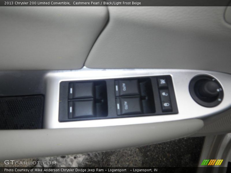Cashmere Pearl / Black/Light Frost Beige 2013 Chrysler 200 Limited Convertible