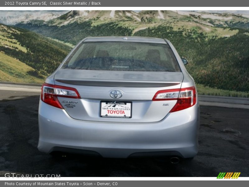Classic Silver Metallic / Black 2012 Toyota Camry SE