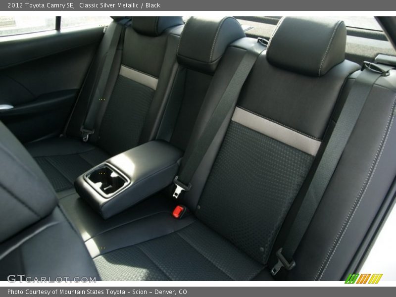 Classic Silver Metallic / Black 2012 Toyota Camry SE
