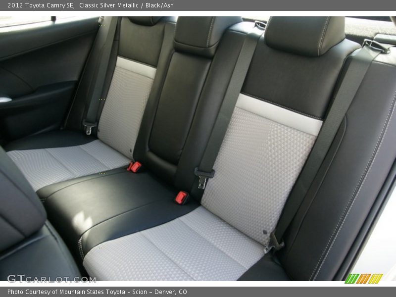 Classic Silver Metallic / Black/Ash 2012 Toyota Camry SE