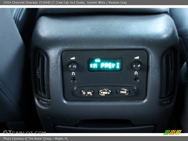 Summit White / Medium Gray 2004 Chevrolet Silverado 3500HD LT Crew Cab 4x4 Dually