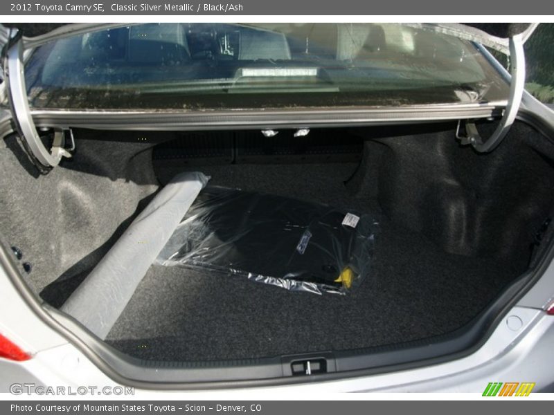Classic Silver Metallic / Black/Ash 2012 Toyota Camry SE