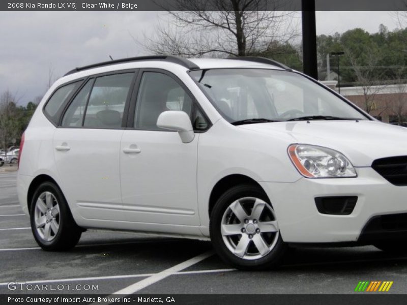 Clear White / Beige 2008 Kia Rondo LX V6