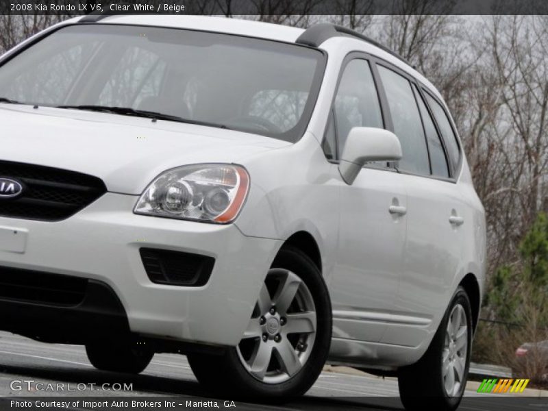 Clear White / Beige 2008 Kia Rondo LX V6