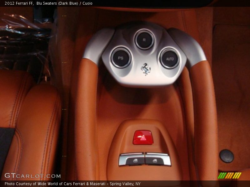 Blu Swaters (Dark Blue) / Cuoio 2012 Ferrari FF
