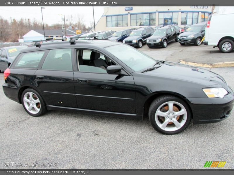 Obsidian Black Pearl / Off-Black 2007 Subaru Legacy 2.5i Wagon