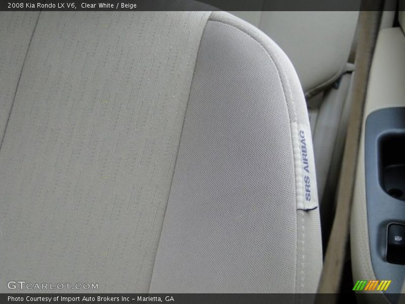 Clear White / Beige 2008 Kia Rondo LX V6