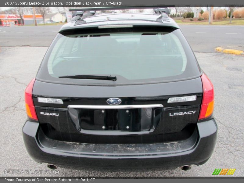 Obsidian Black Pearl / Off-Black 2007 Subaru Legacy 2.5i Wagon