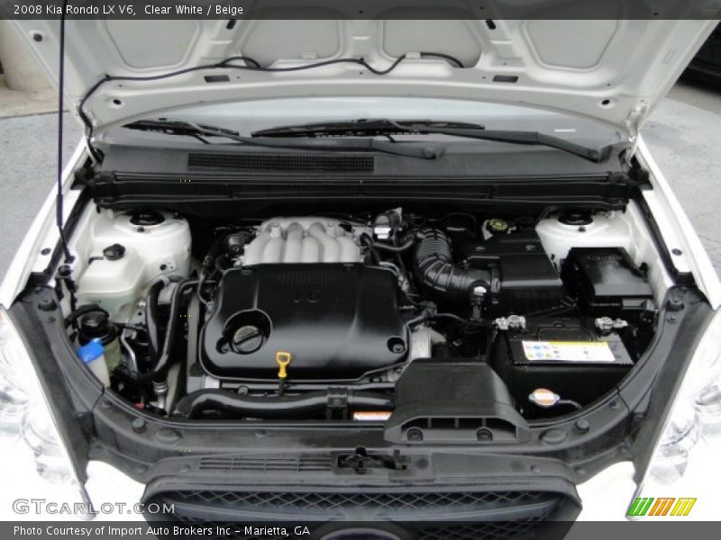 Clear White / Beige 2008 Kia Rondo LX V6