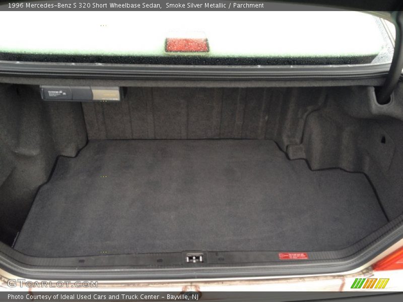  1996 S 320 Short Wheelbase Sedan Trunk