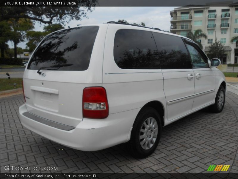 Clear White / Beige 2003 Kia Sedona LX