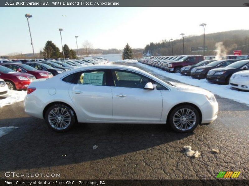 White Diamond Tricoat / Choccachino 2013 Buick Verano FWD