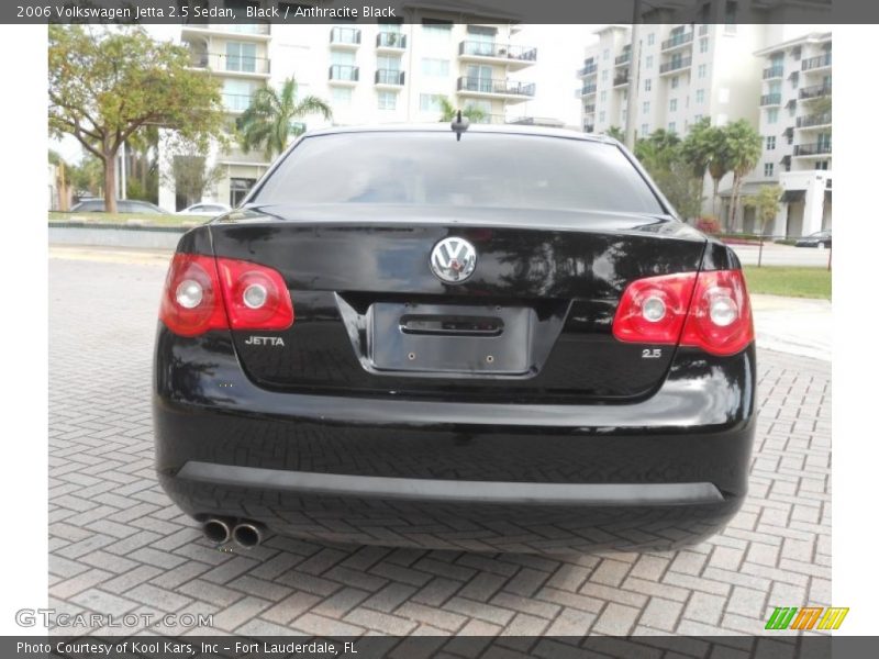 Black / Anthracite Black 2006 Volkswagen Jetta 2.5 Sedan