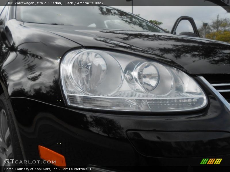 Black / Anthracite Black 2006 Volkswagen Jetta 2.5 Sedan