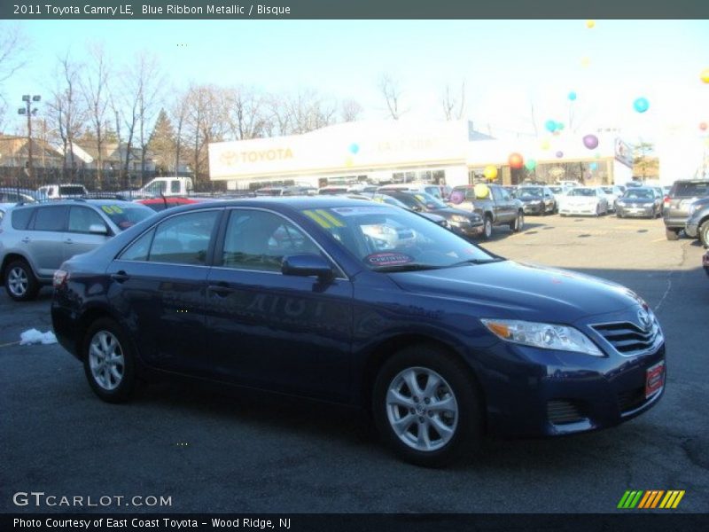 Blue Ribbon Metallic / Bisque 2011 Toyota Camry LE