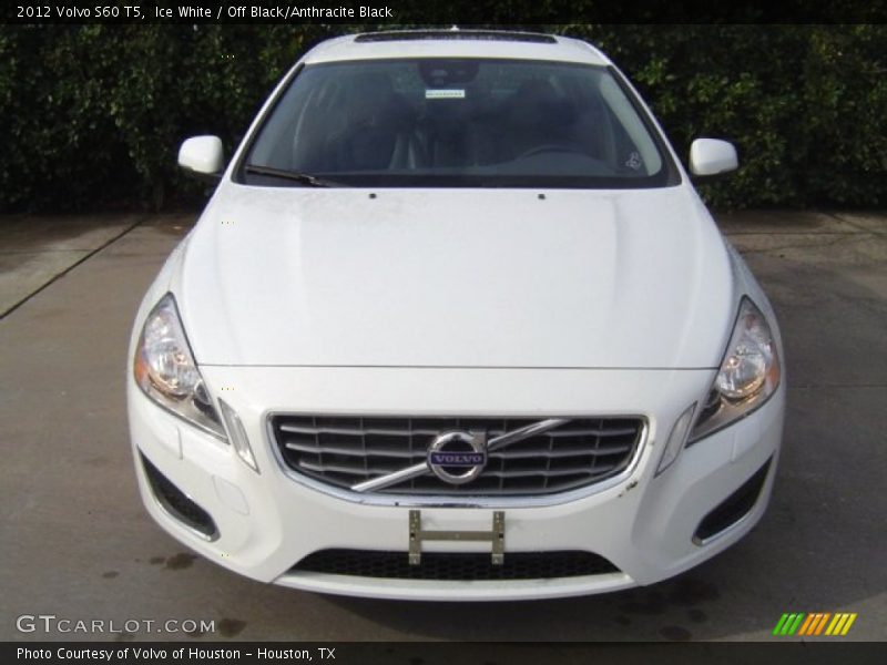 Ice White / Off Black/Anthracite Black 2012 Volvo S60 T5