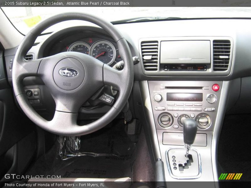 Atlantic Blue Pearl / Charcoal Black 2005 Subaru Legacy 2.5i Sedan