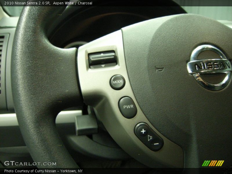 Aspen White / Charcoal 2010 Nissan Sentra 2.0 SR