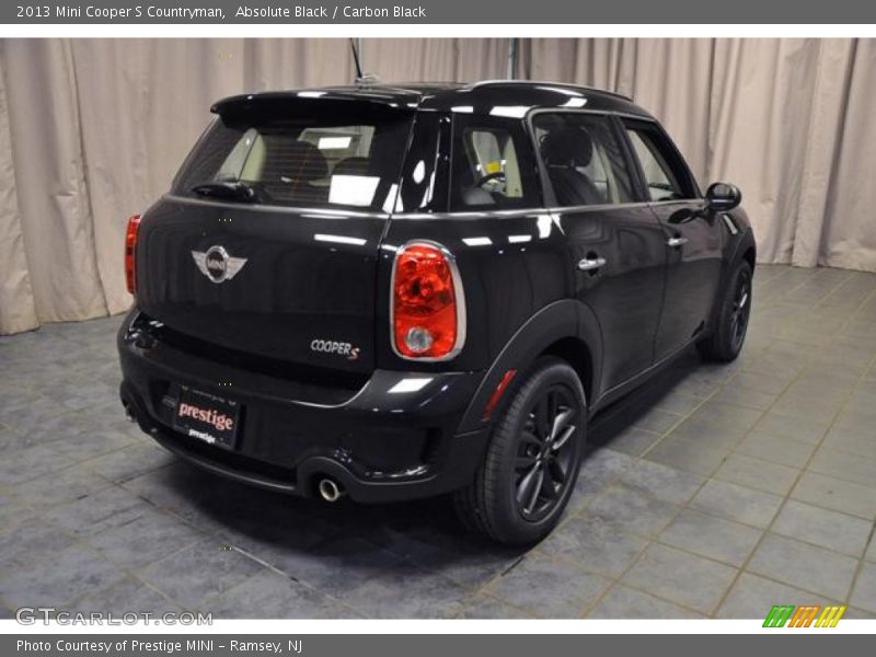 Absolute Black / Carbon Black 2013 Mini Cooper S Countryman