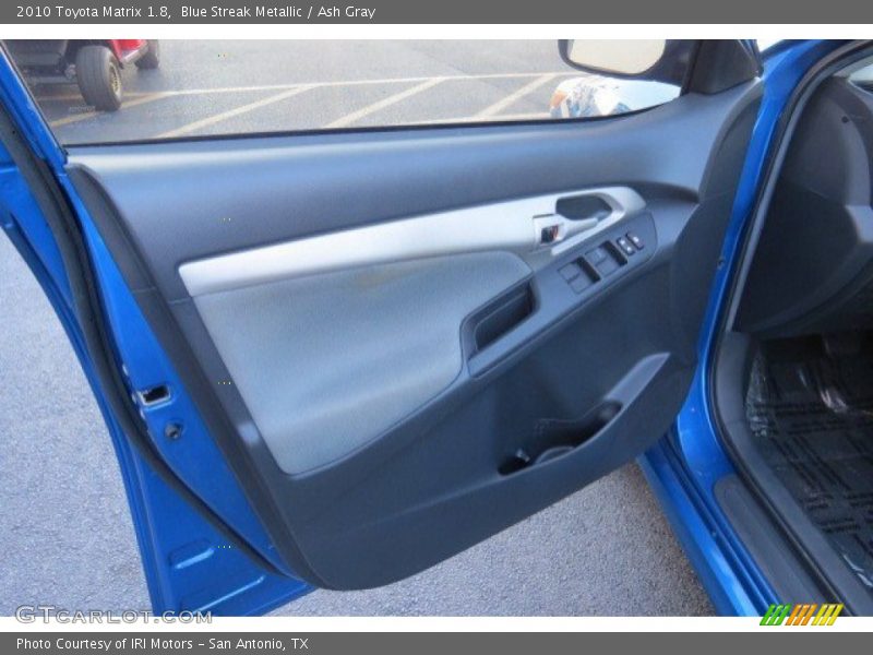Blue Streak Metallic / Ash Gray 2010 Toyota Matrix 1.8
