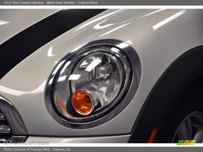 White Silver Metallic / Carbon Black 2013 Mini Cooper Hardtop