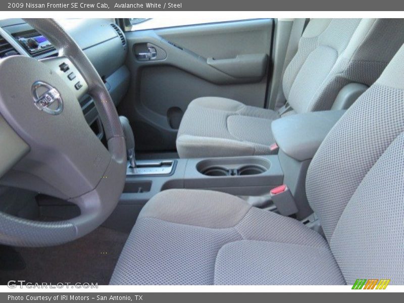 Avalanche White / Steel 2009 Nissan Frontier SE Crew Cab