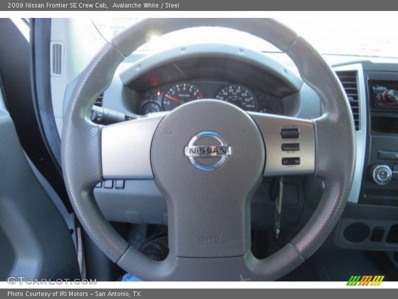 Avalanche White / Steel 2009 Nissan Frontier SE Crew Cab