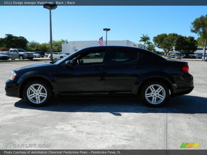Black / Black 2011 Dodge Avenger Mainstreet