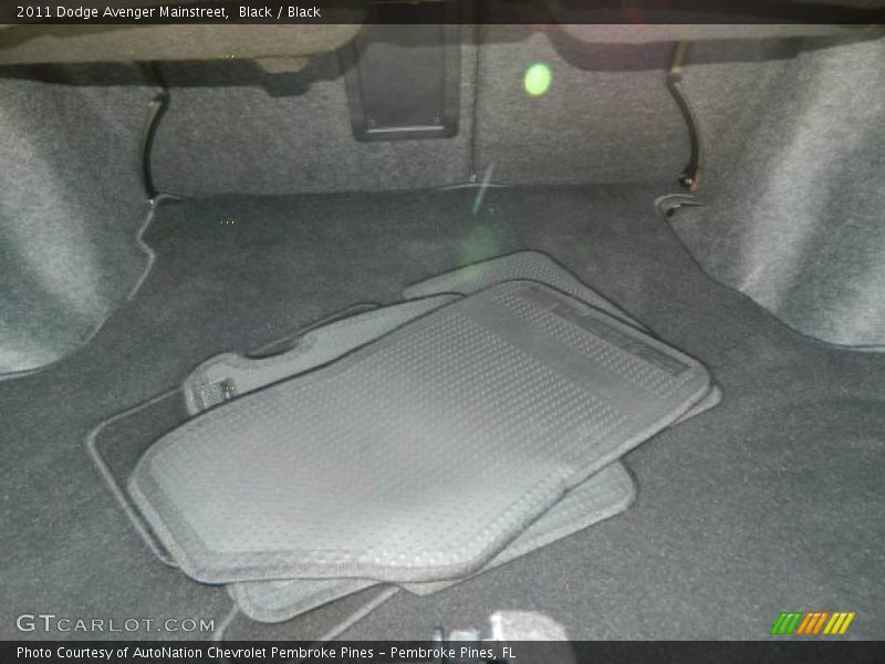 Black / Black 2011 Dodge Avenger Mainstreet