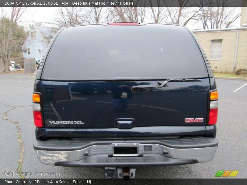 Deep Blue Metallic / Neutral/Shale 2004 GMC Yukon XL 1500 SLT 4x4