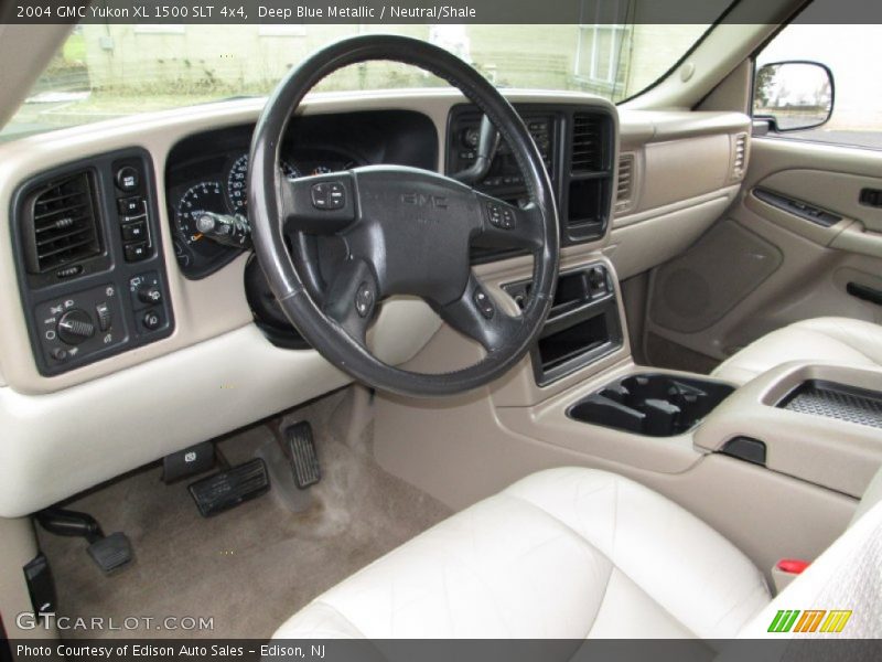 Deep Blue Metallic / Neutral/Shale 2004 GMC Yukon XL 1500 SLT 4x4