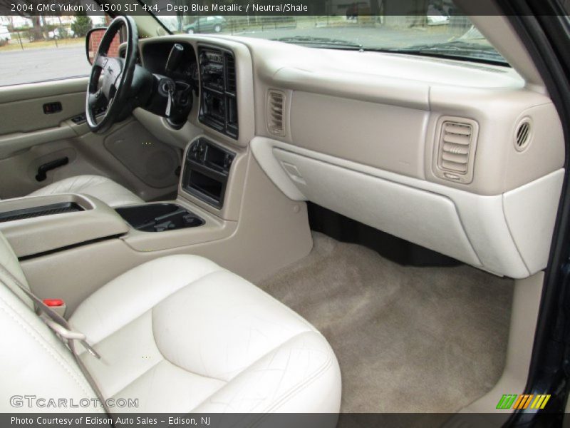 Deep Blue Metallic / Neutral/Shale 2004 GMC Yukon XL 1500 SLT 4x4
