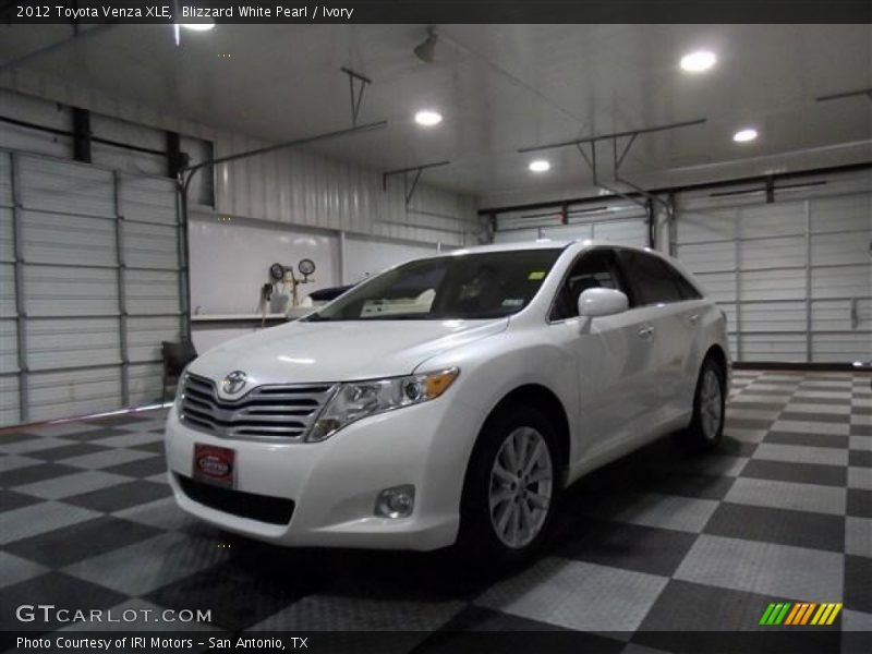 Blizzard White Pearl / Ivory 2012 Toyota Venza XLE