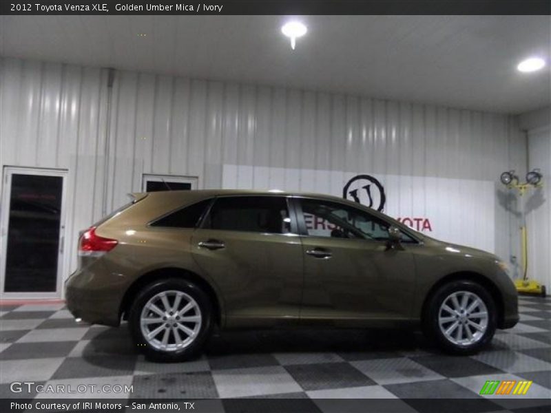 Golden Umber Mica / Ivory 2012 Toyota Venza XLE