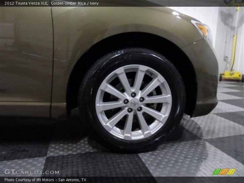 Golden Umber Mica / Ivory 2012 Toyota Venza XLE