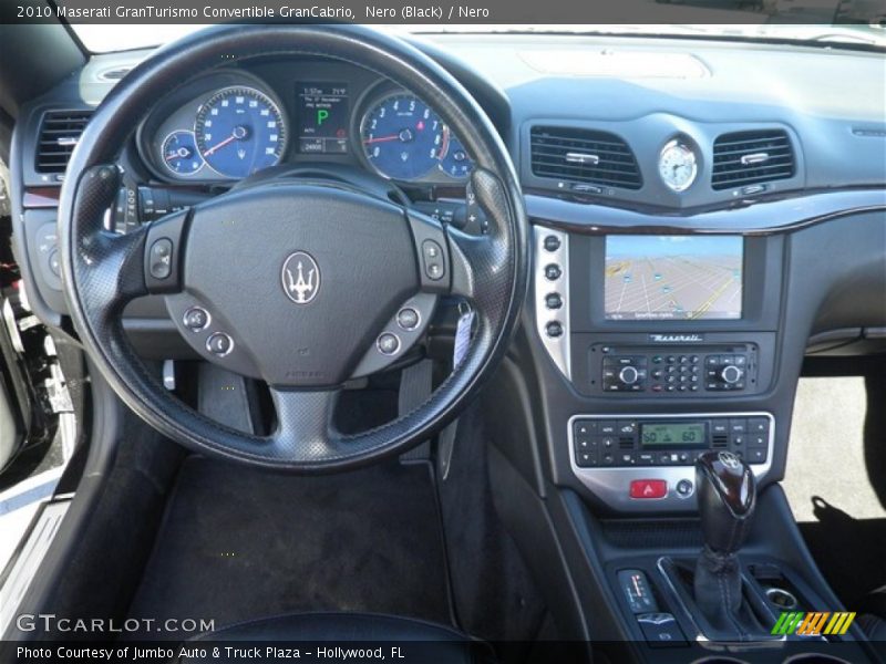 Dashboard of 2010 GranTurismo Convertible GranCabrio