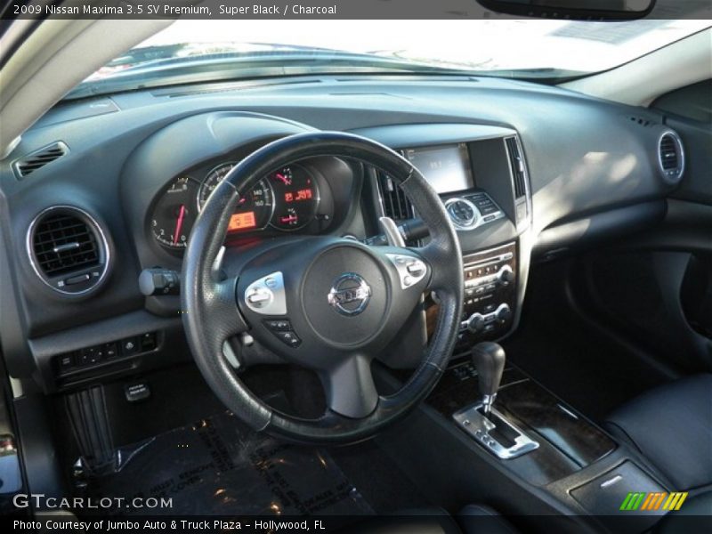 Super Black / Charcoal 2009 Nissan Maxima 3.5 SV Premium