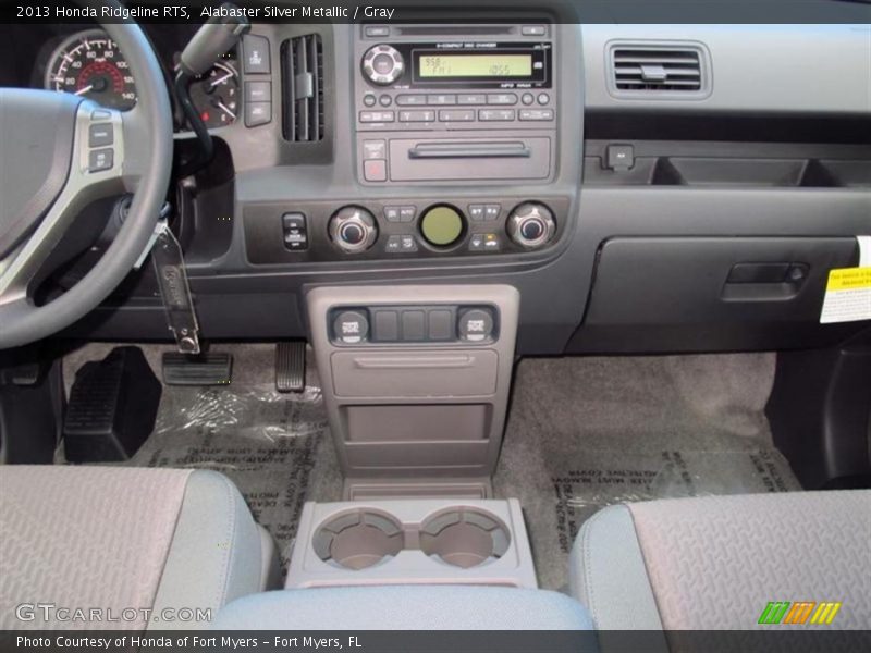 Alabaster Silver Metallic / Gray 2013 Honda Ridgeline RTS
