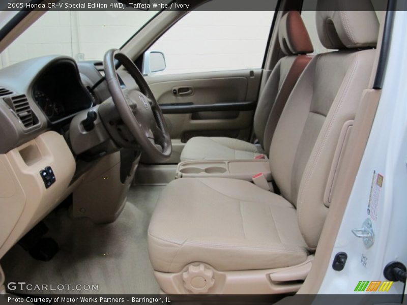 Taffeta White / Ivory 2005 Honda CR-V Special Edition 4WD