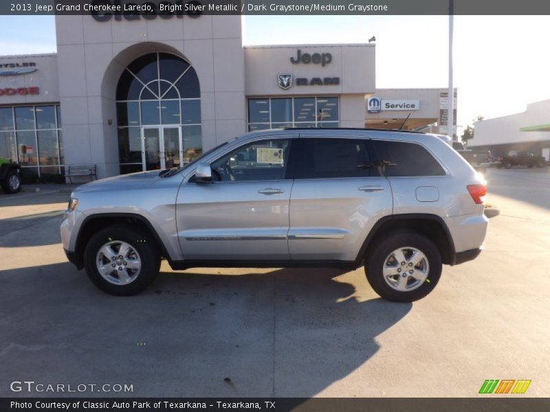 Bright Silver Metallic / Dark Graystone/Medium Graystone 2013 Jeep Grand Cherokee Laredo