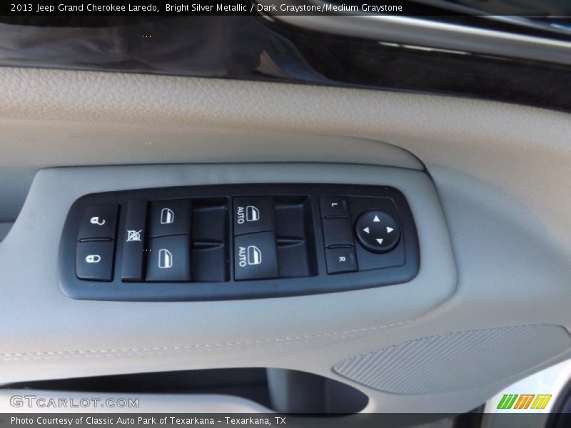 Bright Silver Metallic / Dark Graystone/Medium Graystone 2013 Jeep Grand Cherokee Laredo