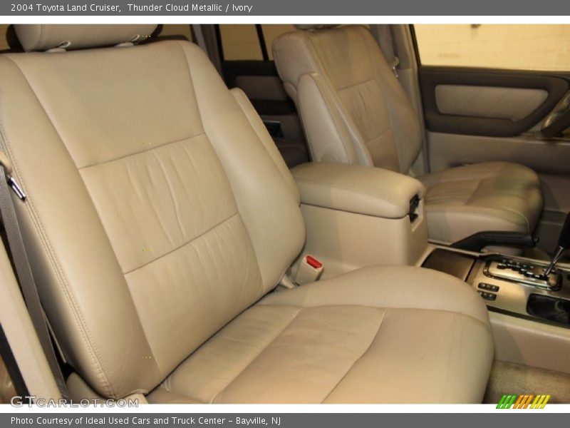 Thunder Cloud Metallic / Ivory 2004 Toyota Land Cruiser