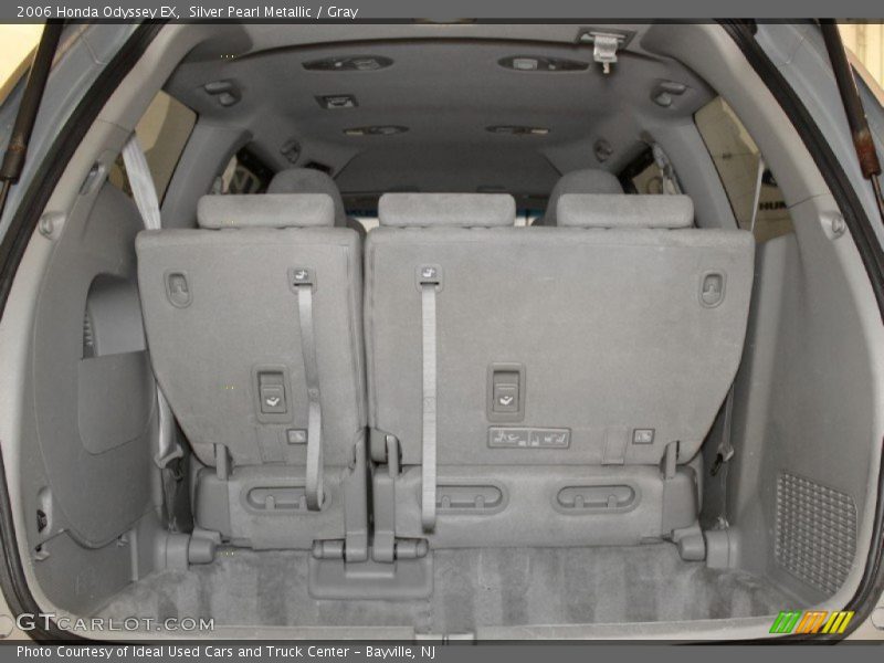 Silver Pearl Metallic / Gray 2006 Honda Odyssey EX