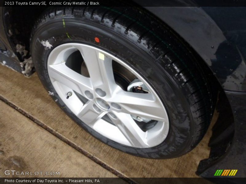 Cosmic Gray Metallic / Black 2013 Toyota Camry SE