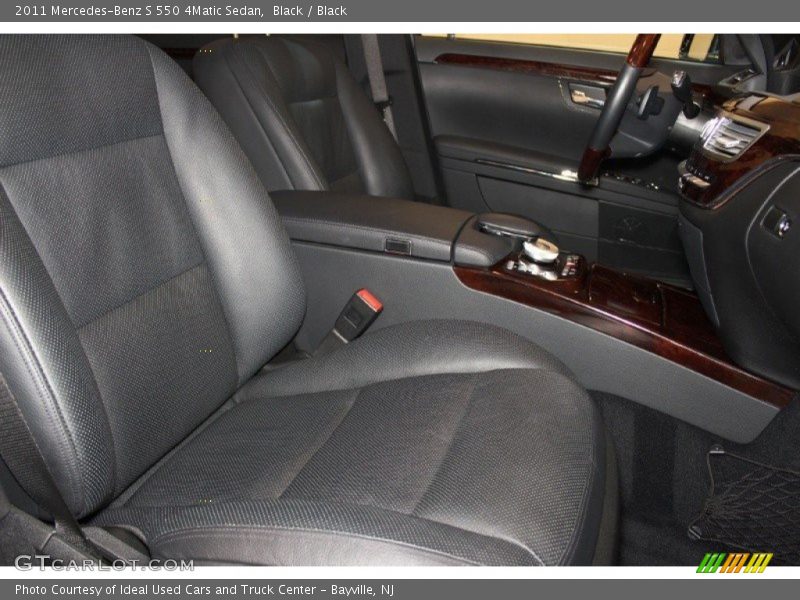 Black / Black 2011 Mercedes-Benz S 550 4Matic Sedan